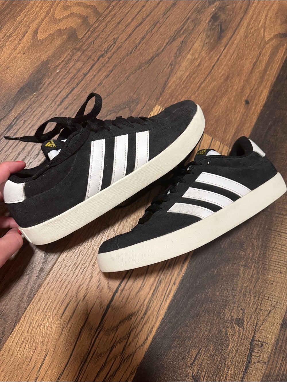 Adidas Shoes Black Suede Size 8.5
like new! - Picture 8 of 8